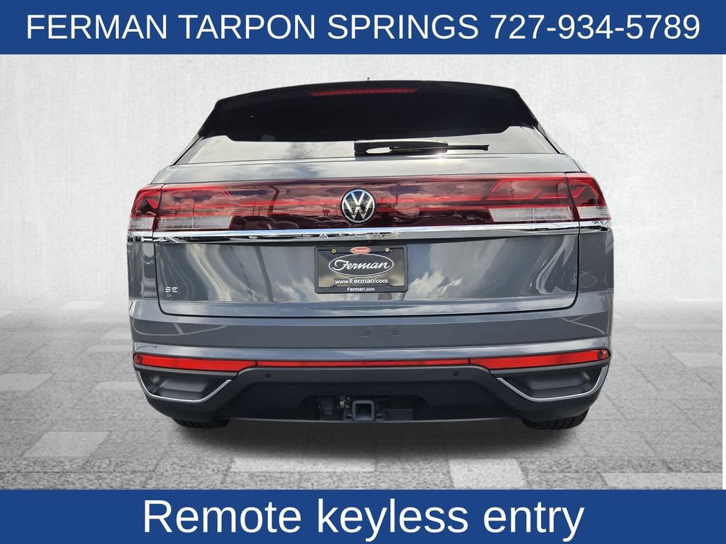 Used 2024 Volkswagen Atlas Cross Sport SE FWD image 9