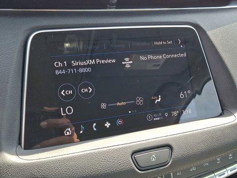 Certified 2023 Cadillac XT4 Luxury AWD/4WD image 23