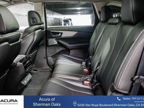 Used 2025 Acura MDX SH-AWD w/ Technology Package image 42