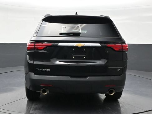 Used 2023 Chevrolet Traverse LT FWD image 4
