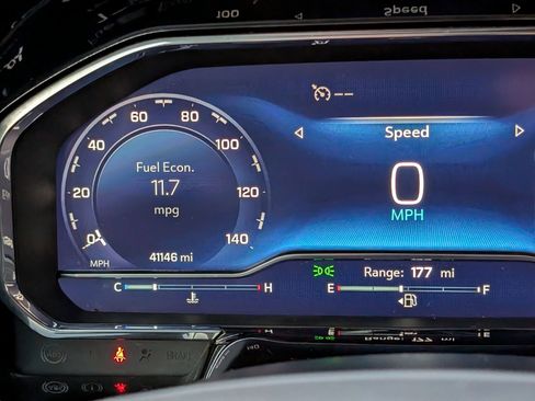 Used 2024 Chevrolet Silverado 2500 LT image 28