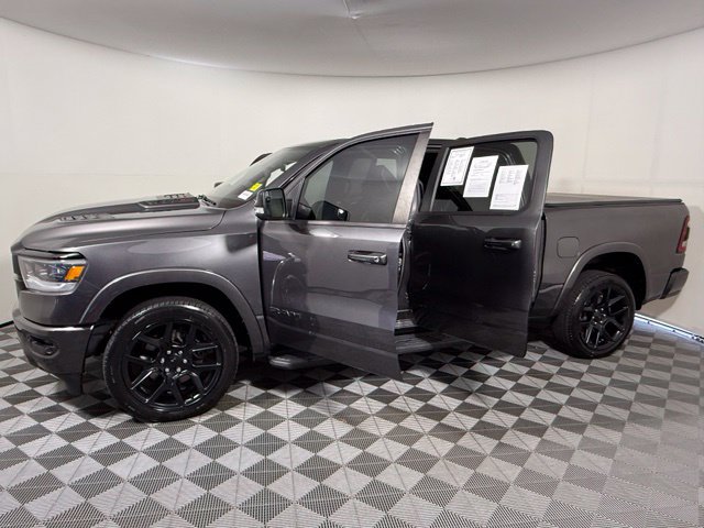 Used 2022 RAM 1500 Laramie AWD/4WD image 6