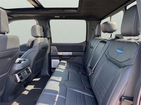 New 2025 Ford F350 Platinum w/ FX4 Off-Road Package image 26