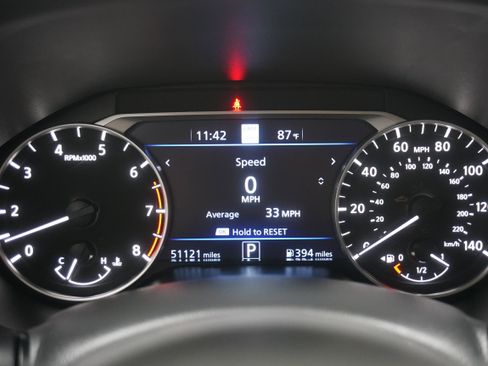 Used 2024 Nissan Altima 2.5 SV w/ SV Premium Package FWD image 17