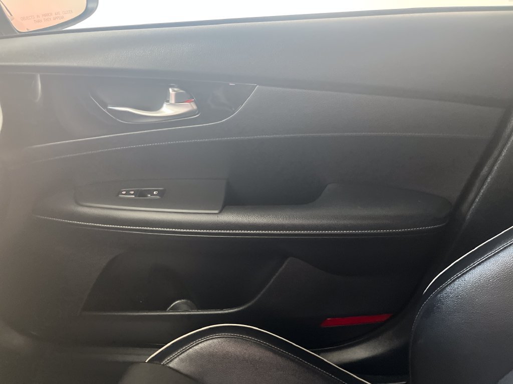 Certified 2024 Kia Forte GT-Line FWD image 23