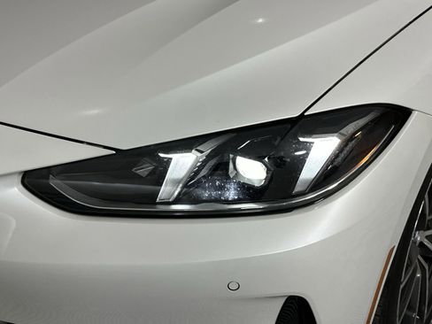 Used 2025 BMW 430i xDrive Coupe AWD/4WD image 29