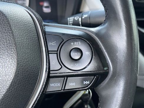 Used 2021 Toyota Corolla SE image 24