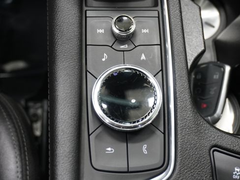 Used 2022 Cadillac XT5 Premium Luxury w/ Technology Package image 27