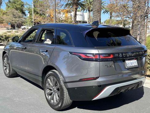 Used 2018 Land Rover Range Rover Velar R-Dynamic SE AWD/4WD image 2