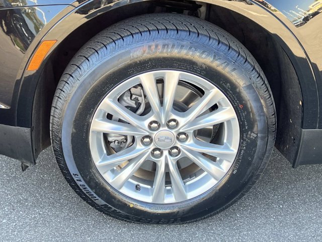 Certified 2024 Cadillac XT5 Luxury w/ LPO, Floor Liner Package AWD/4WD image 8