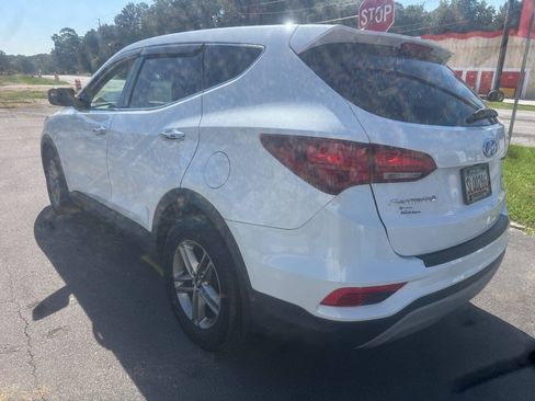 Used 2018 Hyundai Santa Fe Sport FWD image 3