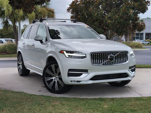 Used 2021 Volvo XC90 T6 Inscription w/ Advanced Package AWD/4WD image 2