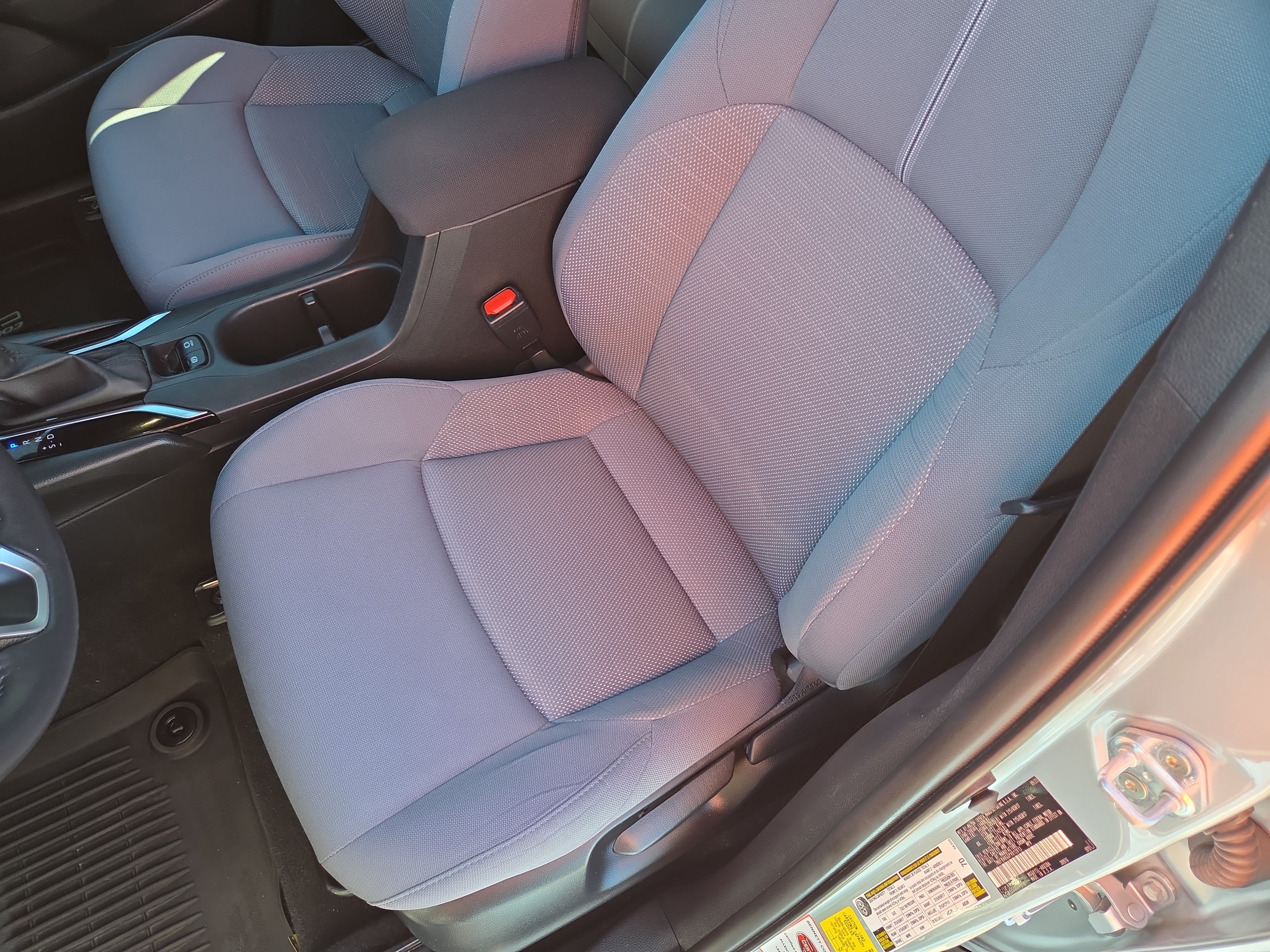 Certified 2023 Toyota Corolla Cross AWD Hybrid w/ Moonroof Package image 13