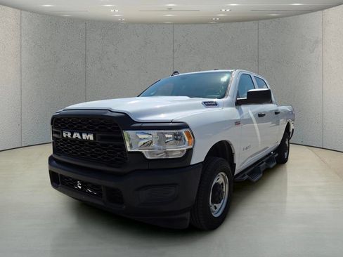Used 2019 RAM 2500 Tradesman RWD image 11