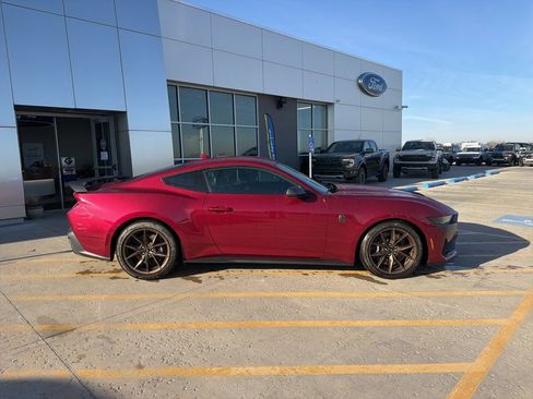 Used 2025 Ford Mustang Dark Horse RWD image 8