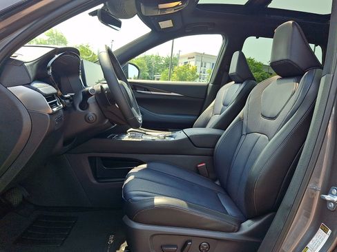 Certified 2026 INFINITI QX60 Sport w/ Dark Cargo Package AWD/4WD image 14