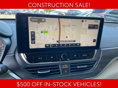 Used 2023 Nissan Altima 2.5 SL FWD image 21