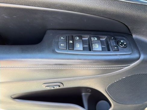 Used 2014 Jeep Grand Cherokee Limited AWD/4WD image 12