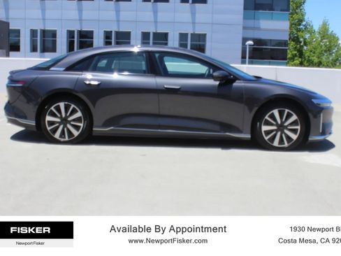 Used 2024 Lucid Air Touring AWD/4WD image 1