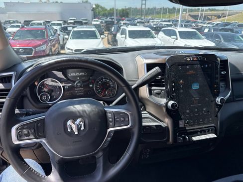 Used 2024 RAM 2500 Laramie w/ Safety Group AWD/4WD image 21