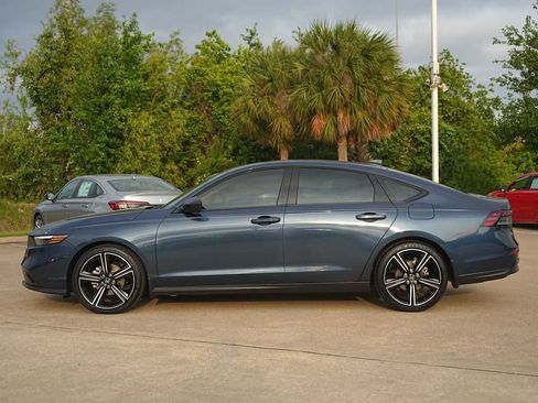 Used 2026 Honda Accord SE image 3