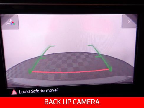 Used 2023 Volkswagen Taos S image 4