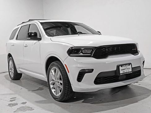 Used 2023 Dodge Durango GT AWD/4WD image 37