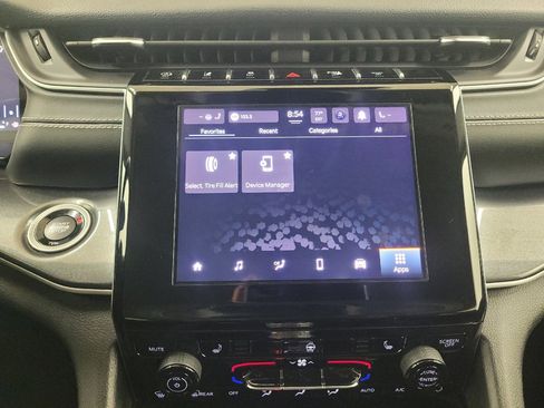 Used 2021 Jeep Grand Cherokee L Laredo w/ Luxury Tech Group I AWD/4WD image 25