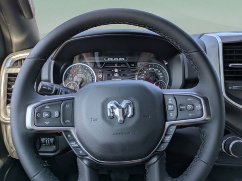 New 2026 RAM 1500 Big Horn AWD/4WD image 32