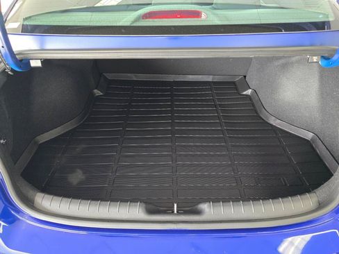 Used 2023 Hyundai Elantra Blue FWD image 14