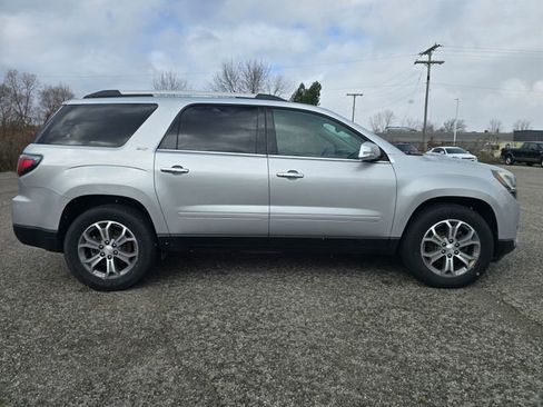 Used 2016 GMC Acadia SLT image 2