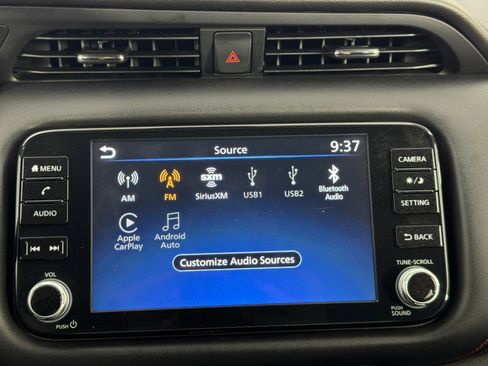 Used 2022 Nissan Kicks SR image 21