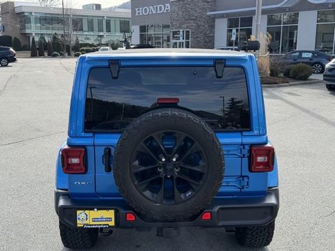 Used 2021 Jeep Wrangler Unlimited Sahara 4xe w/ Safety Group image 8