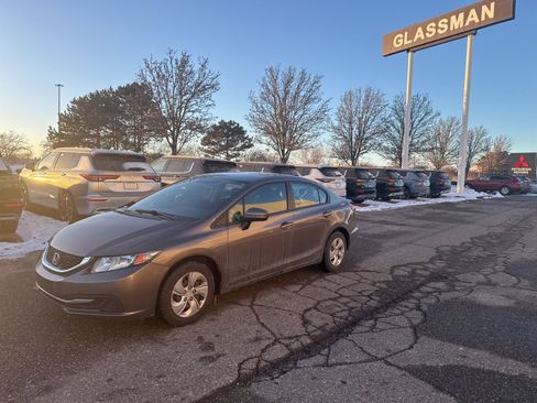 Used 2015 Honda Civic LX image 9