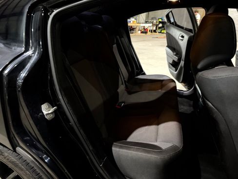 Used 2016 Dodge Charger R/T w/ Blacktop Package RWD image 23