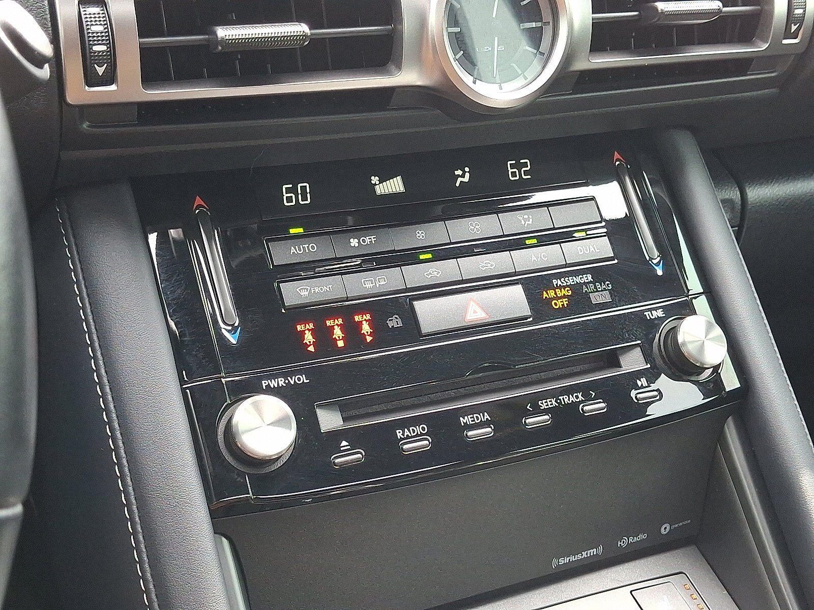 Used 2022 Lexus IS 300 AWD w/ Premium Package image 17
