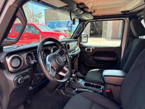 Used 2020 Jeep Gladiator Sport w/ Quick Order Package 24S AWD/4WD image 11