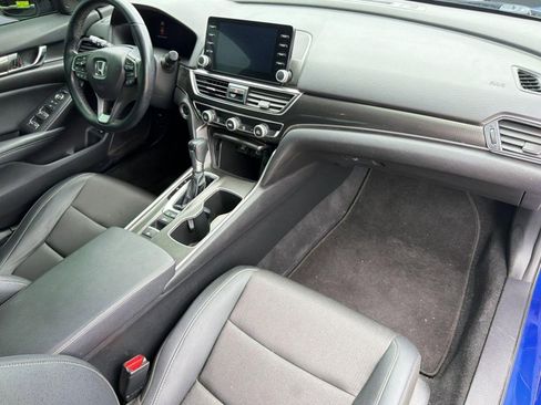 Used 2022 Honda Accord Sport image 26