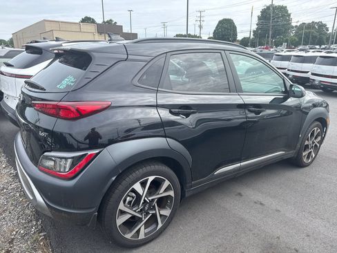 Used 2023 Hyundai Kona Limited w/ Cargo Package FWD image 7
