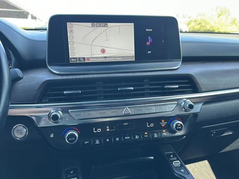 Used 2022 Kia Telluride SX w/ SX Prestige Package image 32