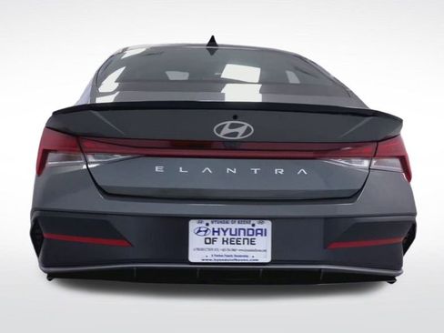 New 2026 Hyundai Elantra SEL Sport Premium FWD image 20
