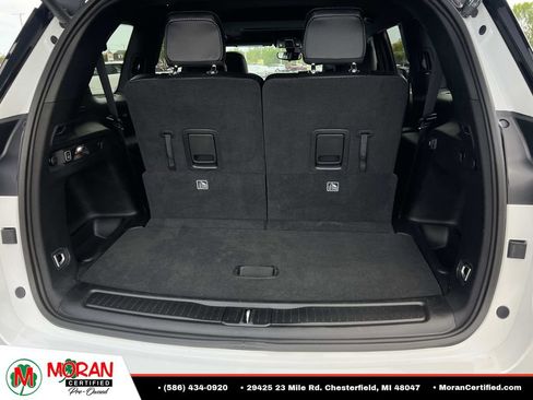 Used 2024 Jeep Grand Cherokee L Altitude AWD/4WD image 11