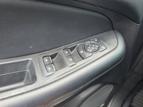 Used 2022 Ford Edge SEL AWD/4WD image 15