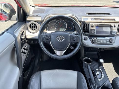 Used 2013 Toyota RAV4 Limited AWD/4WD image 14