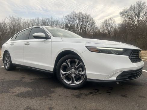 Certified 2024 Honda Accord EX image 2