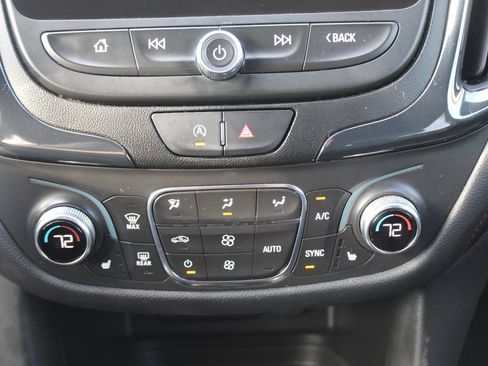 Used 2022 Chevrolet Equinox RS w/ RS Leather Package FWD image 34