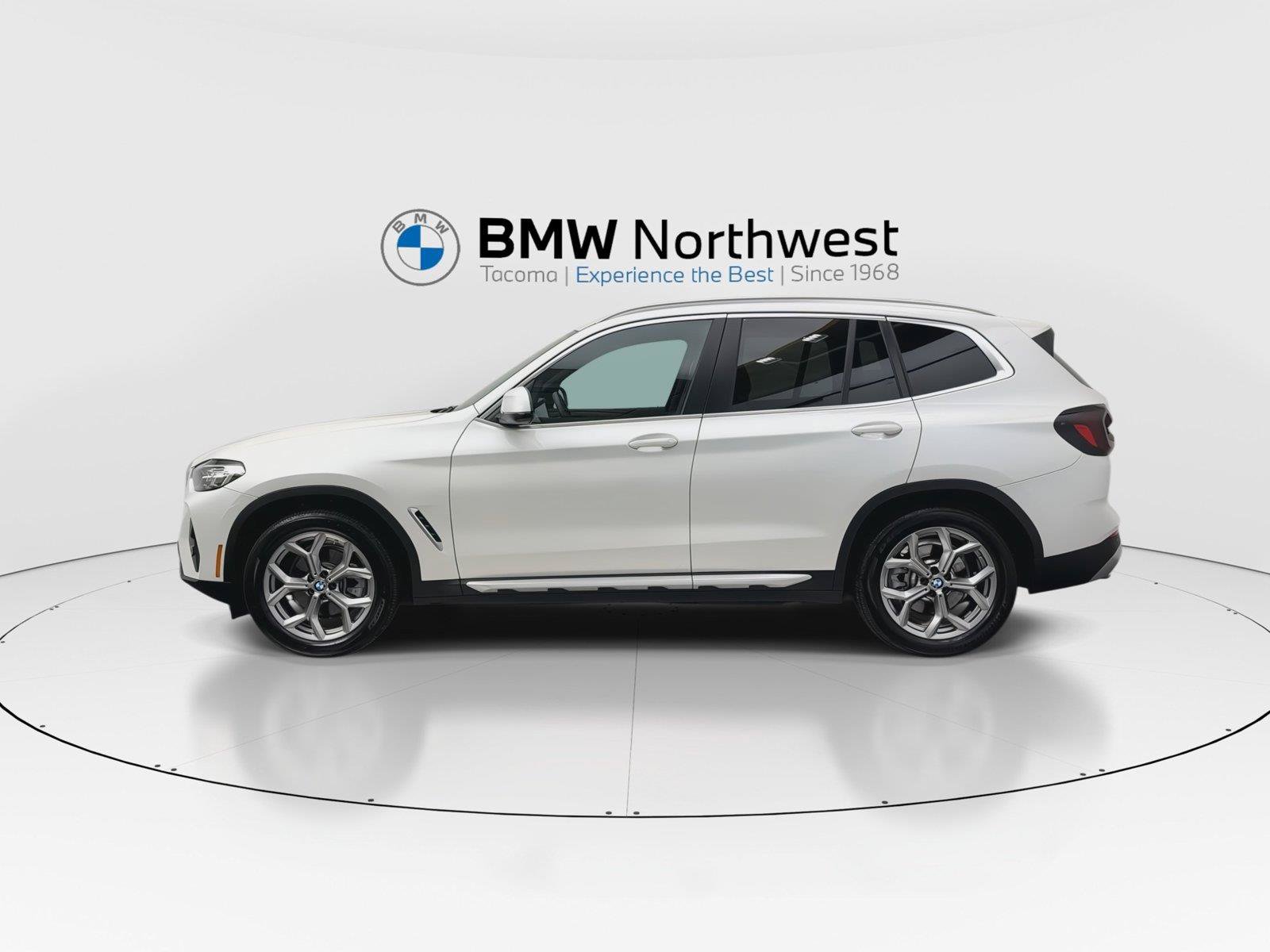 Used 2023 BMW X3 xDrive30i w/ Convenience Package AWD/4WD image 11