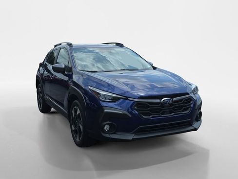 Used 2024 Subaru Crosstrek 2.5i Limited w/ Popular Package #4A AWD/4WD image 2