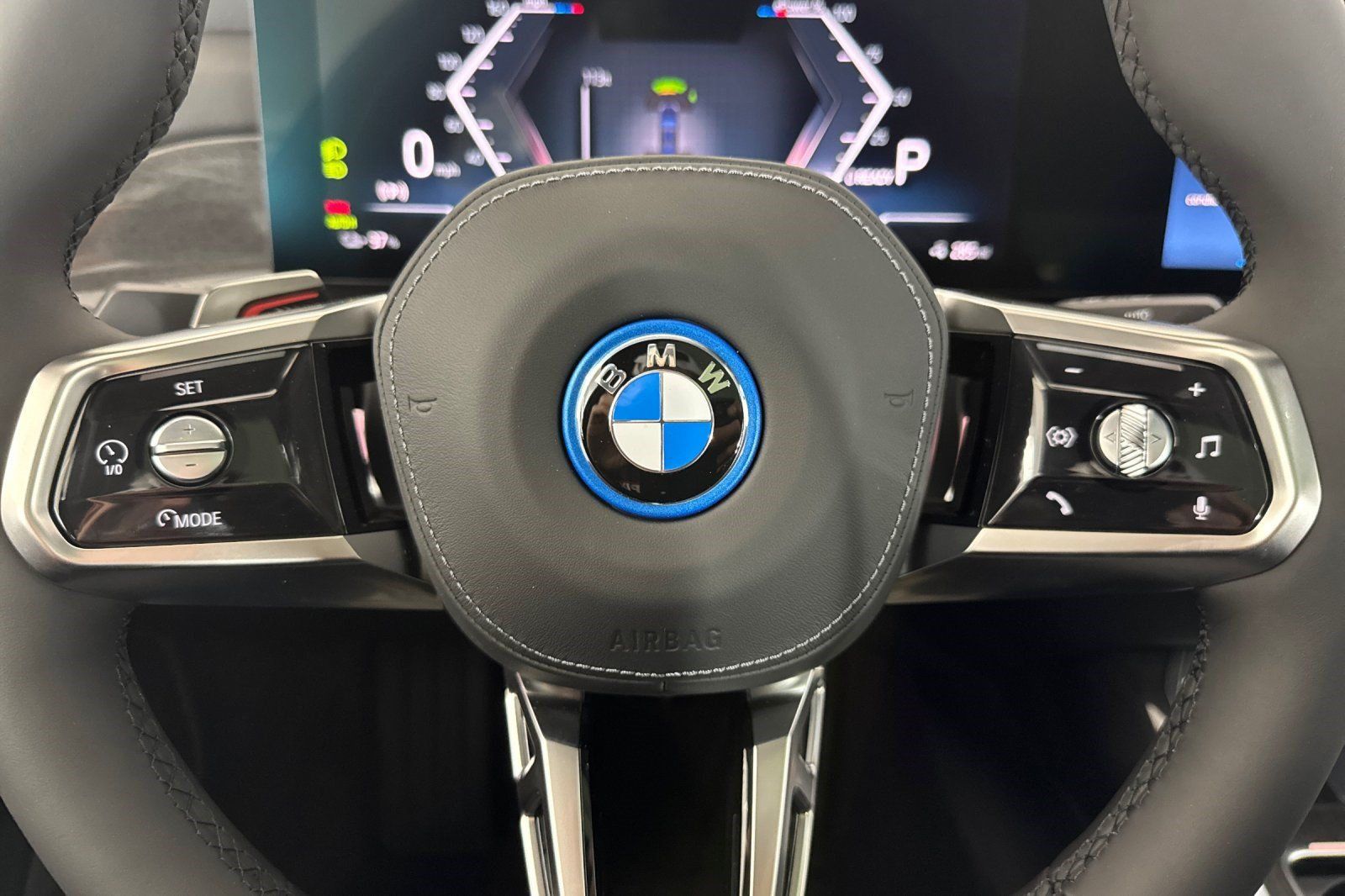Used 2026 BMW i7 eDrive50 w/ M Sport Package RWD image 11