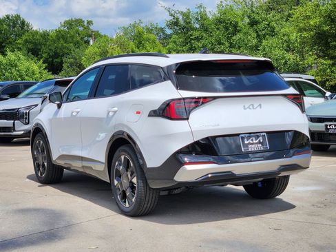 New 2026 Kia Sportage SX image 3